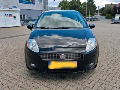 Gebraucht Fiat Punto 96 PS (70 kW) 2009 Schwarz Kleinwagen