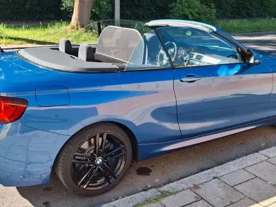 Używany BMW 220 M Sport 184 KM (135 kW) 2020 Niebieski Kabriolet