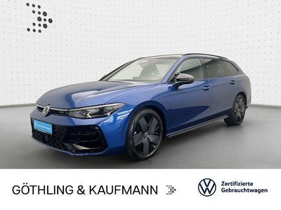 Second-hand VW Passat R-line 265 CP (194 kW) 2025 Albastru Break