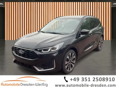 Używany Ford Kuga ST-Line X 186 KM (136 kW) 2025 Czarny SUV