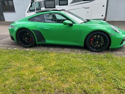 Porsche 911 Carrera GTS