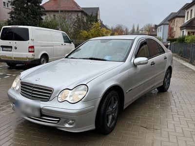 Mercedes C180