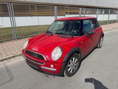 Gebraucht Mini ONE 90 PS (66 kW) 2002 Rot Kleinwagen