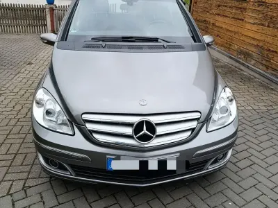 Gebraucht Mercedes B170 116 PS (85 kW) 2005 Grau Van / Kleinbus