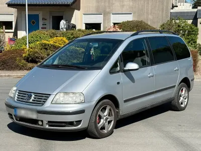 Usata VW Sharan 116 CV (85 kW) 2004 Argento Monovolume