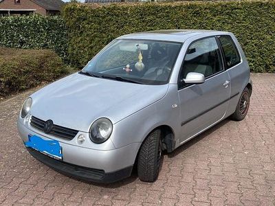 Usata VW Lupo 60 CV (44 kW) 2002 Argento Utilitaria
