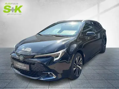 Neu Toyota Corolla 179 PS (131 kW) 2026 Mysticschwarz mica Kombi