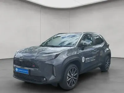 Gebraucht Toyota Yaris Cross Sport 131 PS (96 kW) 2025 Grau SUV