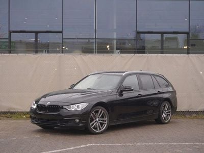 Schwarz Gebraucht 2016 BMW 330 Kombi | 12.500 € (Fairer Preis)