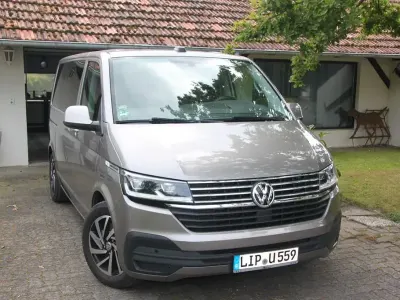 Gebraucht VW Multivan 197 PS (144 kW) 2021 Beige Van / Kleinbus