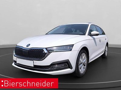Candyweiss Gebraucht 2023 Skoda Octavia Style Kombi | 23.550 € (Guter Preis)