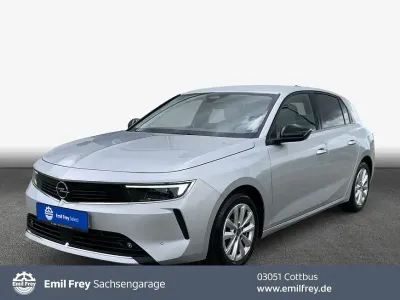 Gebraucht Opel Astra Elegance 131 PS (96 kW) 2023 Karbon schwarz metallic Limousine