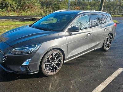 Gebraucht Ford Focus Titanium 150 PS (110 kW) 2021 Grau Kombi