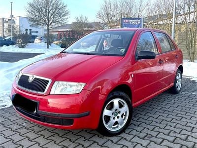 Rot Gebraucht 2004 Skoda Fabia Kleinwagen | 999 € (Guter Preis)