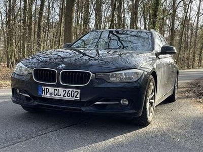 Gebraucht BMW 320 Sport Line 184 PS (135 kW) 2013 Schwarz Kombi