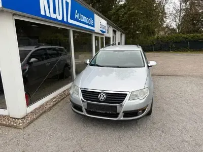 Gebraucht VW Passat 140 PS (102 kW) 2011 Silber Kombi