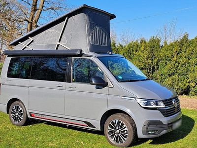 Gebraucht VW California Pure 150 PS (110 kW) 2023 Grau Van