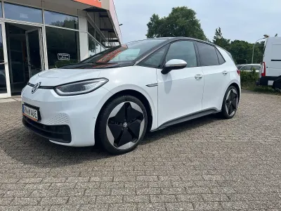 Gebraucht VW ID.3 Pro Performance 150 kW (204 PS) 2023 Weiß Kleinwagen
