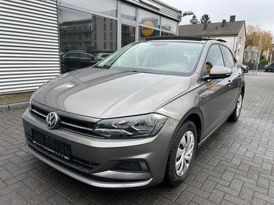 Gebraucht VW Polo Comfortline 95 PS (69 kW) 2019 Limestone grey Limousine