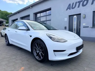 Brugt Tesla Model 3 Standard Range Plus 208 kW (283 HK) 2021 Hvid Sedan