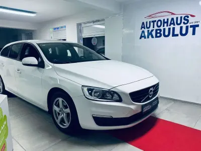Occasion Volvo V60 Kinetic 152 ch (111 kW) 2017 Blanc Break