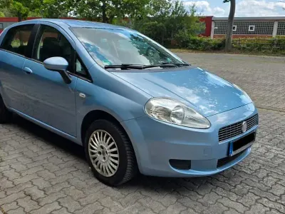 Gebraucht Fiat Grande Punto Dynamic 77 PS (56 kW) 2008 Blau Kleinwagen