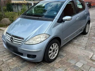 Gebraucht Mercedes A160 80 PS (58 kW) 2007 Blau Limousine
