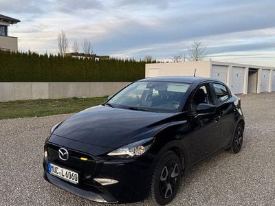 Gebraucht Mazda 2 Center-Line 90 PS (66 kW) 2024 Schwarz Kleinwagen