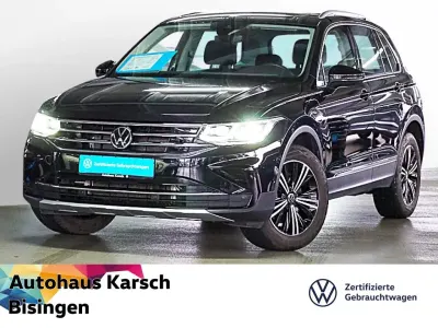 Gebraucht VW Tiguan Elegance 245 PS (180 kW) 2023 Deep black perleffekt (metallic) SUV