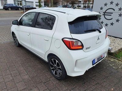 Second-hand Mitsubishi Space Star Select+ 80 CP (58 kW) 2021 Alb Berlinǎ