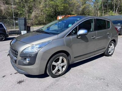 Gebraucht Peugeot 3008 Allure 111 PS (81 kW) 2012 Vapor grey/metallic Kombi