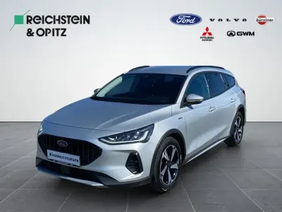 Gebraucht Ford Focus Active 155 PS (114 kW) 2022 Polar silber Limousine