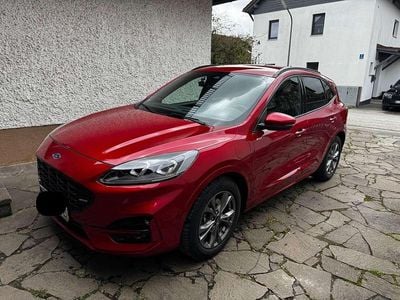 Gebraucht Ford Kuga ST-Line X 152 PS (111 kW) 2020 Rot SUV