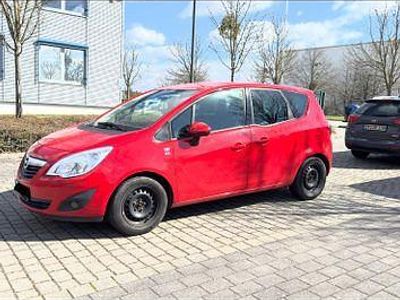 Gebraucht Opel Meriva 120 PS (88 kW) 2012 Rot Van / Kleinbus