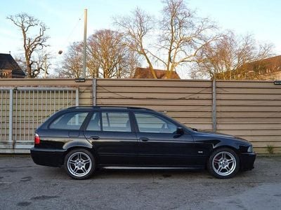 Gebraucht BMW 525 M Sport 192 PS (141 kW) 2002 Schwarz Limousine