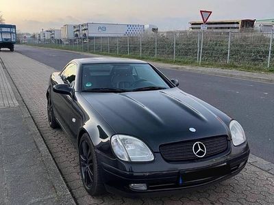 Gebraucht Mercedes SLK200 136 PS (100 kW) 2000 Schwarz Cabrio