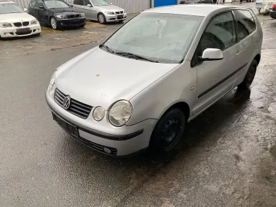 Brugt VW Polo 75 HK (55 kW) 2002 Rød Hatchback