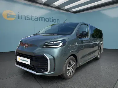 Gebraucht Toyota Proace Verso 177 PS (130 kW) 2024 Grün Kombi