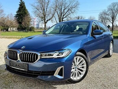 Gebraucht BMW 530 Luxury Line 286 PS (210 kW) 2022 Phytonicblau metallic Limousine