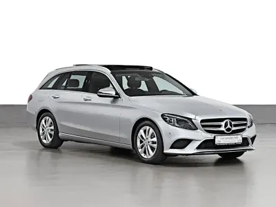 Gebraucht Mercedes C220 Avantgarde 194 PS (142 kW) 2019 Silber Limousine