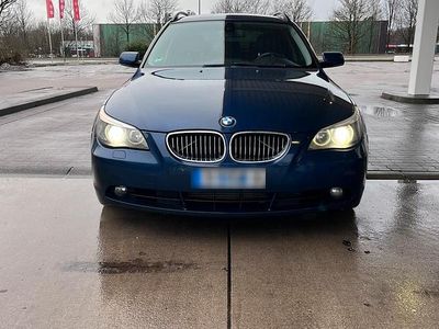 Usata BMW 525 163 CV (119 kW) 2005 Blu Station wagon