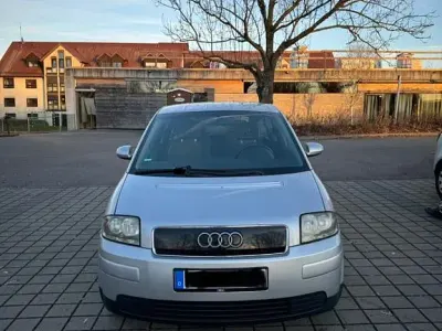 Käytetty Audi A2 75 HP (55 kW) 2001 Hopea Viistoperä