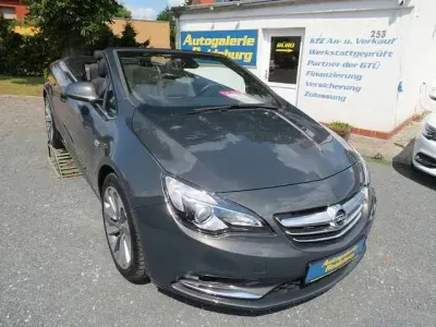 Gebraucht Opel Cascada Edition 120 PS (88 kW) 2014 Grau Cabrio