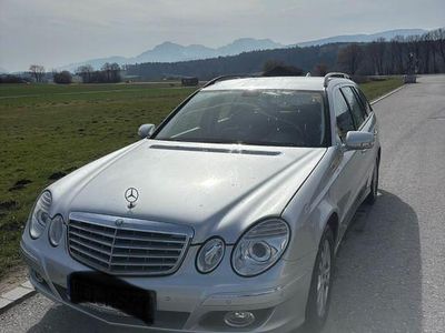 Gebraucht Mercedes E200 Elegance 184 PS (135 kW) 2006 Silber Limousine