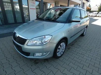 Gebraucht Skoda Fabia Style 105 PS (77 kW) 2011 Silber Kombi