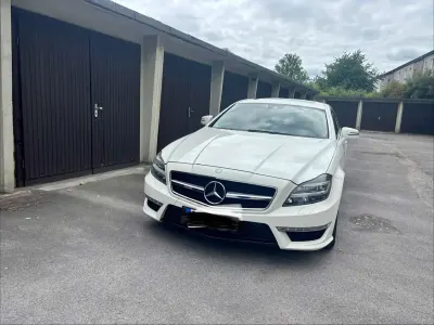 Gebraucht Mercedes CLS63 AMG AMG 557 PS (409 kW) 2011 Weiß Coupé
