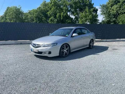 Gebraucht Honda Accord Executive 155 PS (114 kW) 2006 Silber Limousine