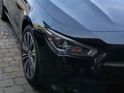 Occasion Mercedes CLA200 150 ch (110 kW) 2023 Noir Break