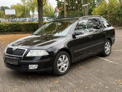 Schwarz Gebraucht 2005 Skoda Octavia Ambiente Kombi | 2.290 € (Fairer Preis)