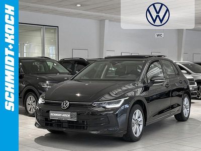 Grenadillschwarz (schwarz) Gebraucht 2024 VW Golf VIII Life | 29.850 € (Fairer Preis)